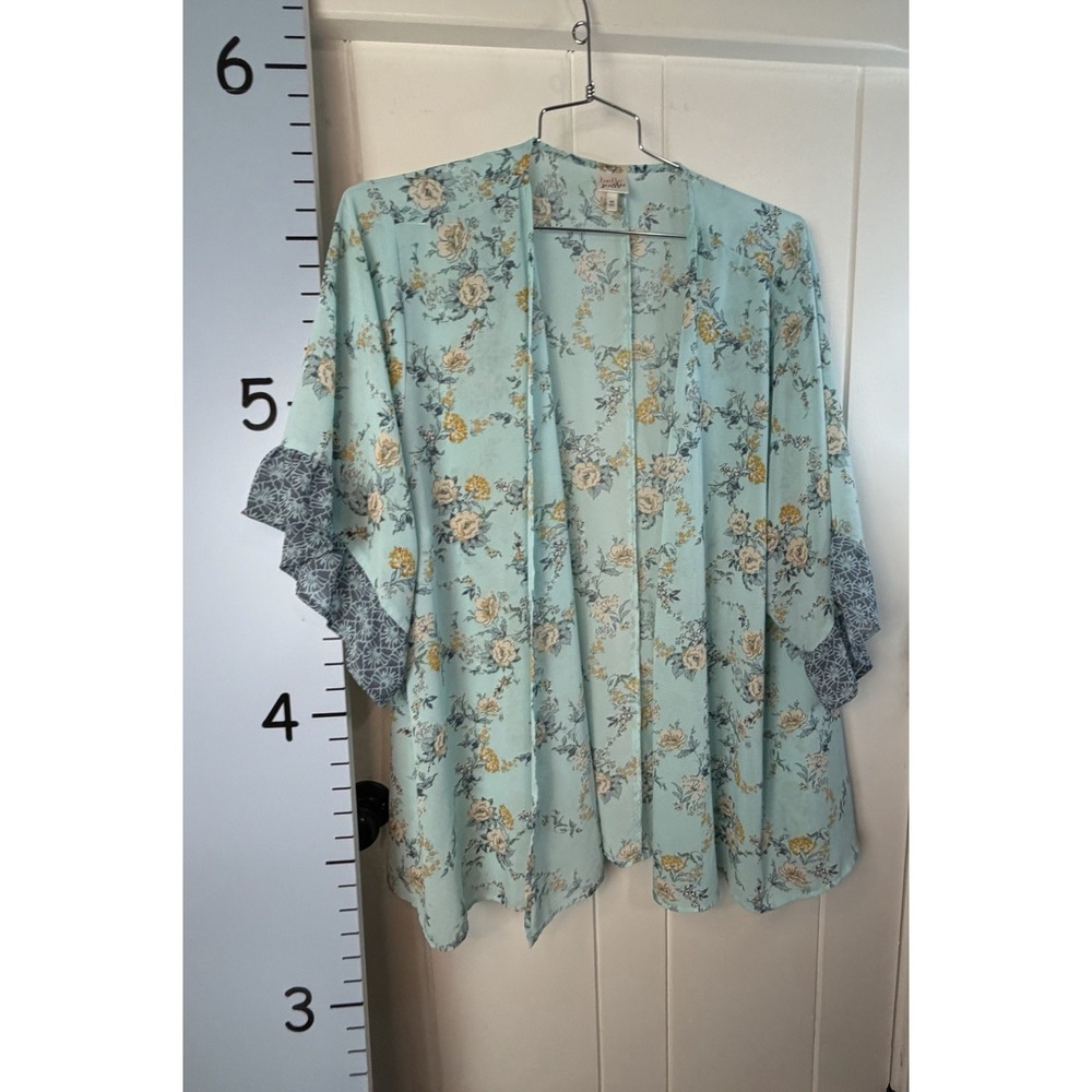 Belle Du Jour Women's Plus 4X Cardigan Blue Floral‎ Flutter Sleeve Open Front